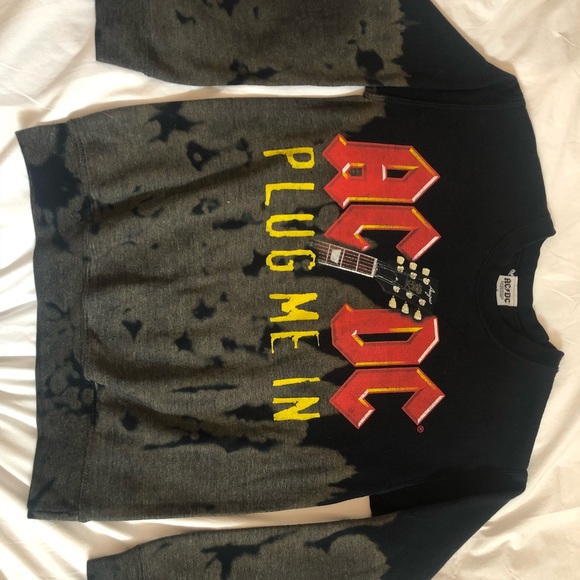 ACDC long sleeve crew neck from FOREVER 21 - Picture 1 of 4